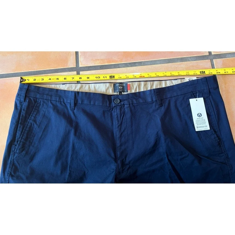 New! Big & Tall  Dockers Ultimate Shorts Supreme Flex Mens Size 52 Navy Blue